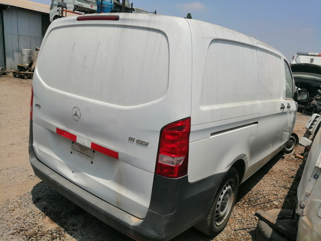 PUENTE DE APOYO Mercedes-Benz VITO 2016  USADO EN DESARME
