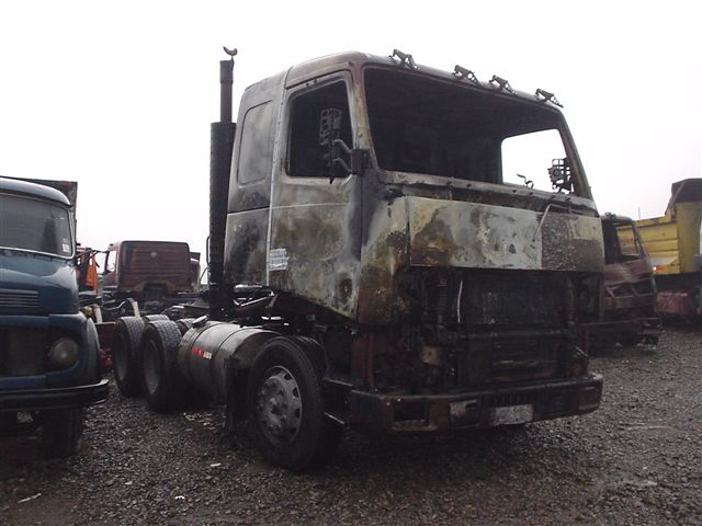 PISTONE CAMIóN Volvo FH12 1996  USADO EN DESARME