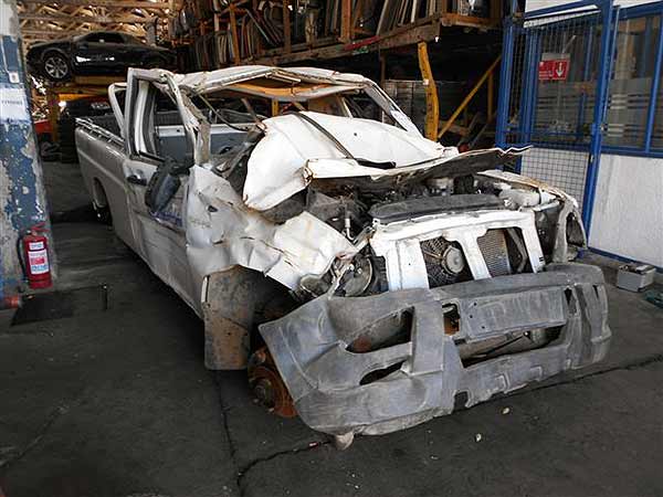 Tapa maleta Mahindra PICK UP  USADO