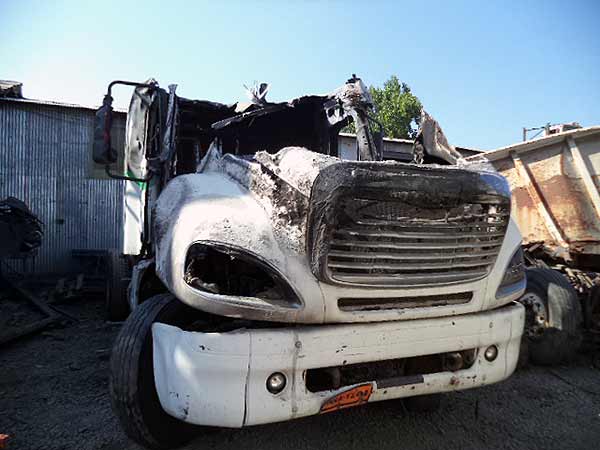 PUERTA Freightliner CL120 2008  USADA EN DESARME