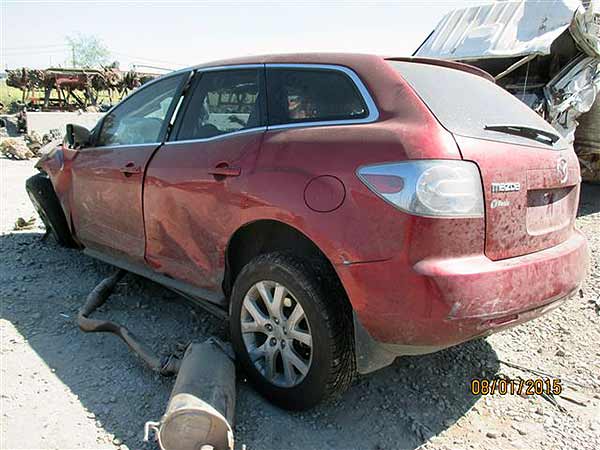 PARACHOQUES Mazda CX7 2008  USADO EN DESARME