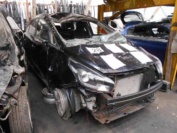 PAQUETE DE RESORTES Kia CARENS 2015  USADO EN DESARME