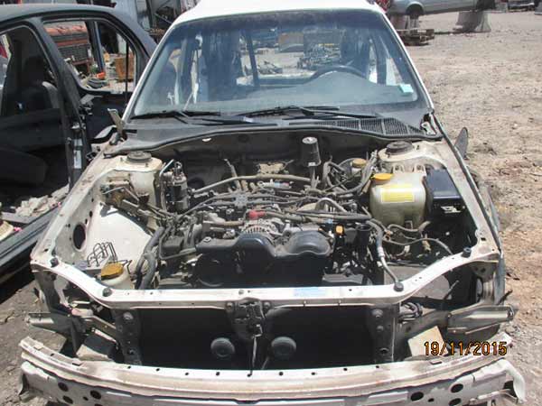 PARACHOQUES Subaru OUTBACK 2000  USADO EN DESARME