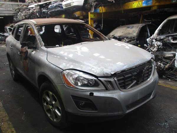 INYECTOR Volvo XC60 2010  USADO EN DESARME