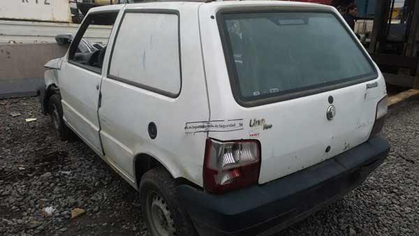 PARACHOQUES Fiat UNO 2010  USADO EN DESARME