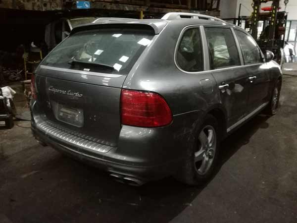 Puerta Porsche Cayenne  USADA