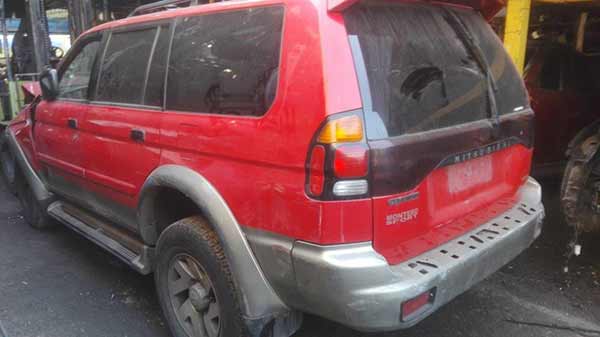 SPOILER CAMIóN Mitsubishi MONTERO 2004  USADO EN DESARME