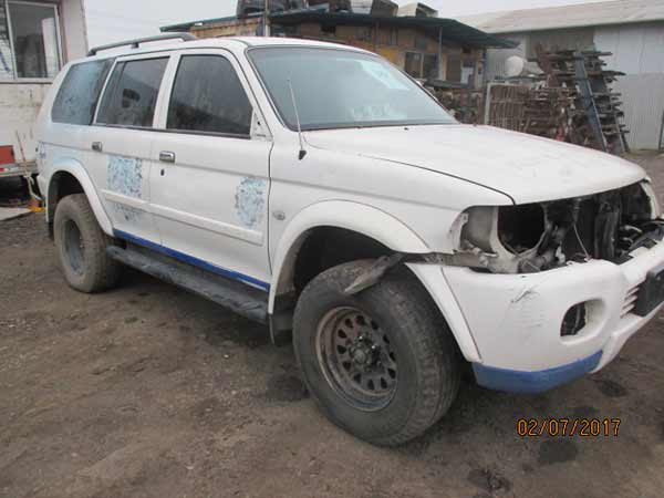 SPOILER CAMIóN Mitsubishi MONTERO 2011  USADO EN DESARME