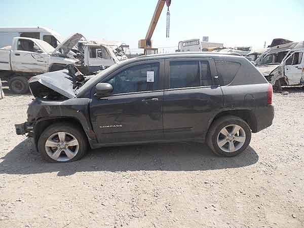 ELECTRO VENTILADOR Jeep COMPASS 2015  USADO EN DESARME
