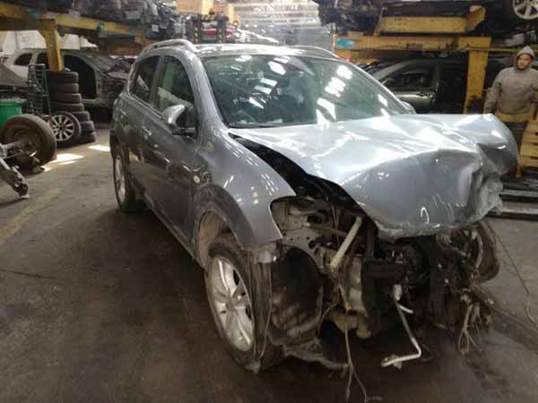 PARACHOQUES Nissan QASHQAI 2012  USADO EN DESARME