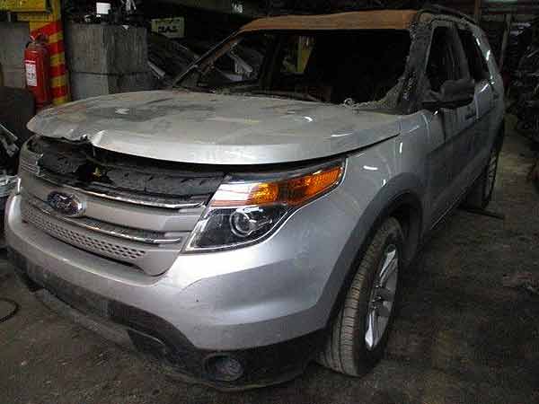 CAJA DE DIRECCIóN Ford EXPLORER 2015  USADA EN DESARME