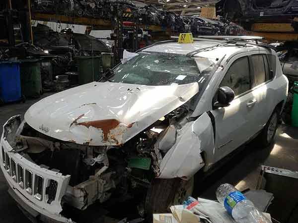 ELECTRO VENTILADOR Jeep COMPASS 2012  USADO EN DESARME