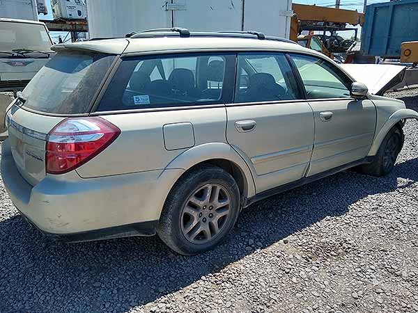 PARACHOQUES Subaru OUTBACK 2008  USADO EN DESARME